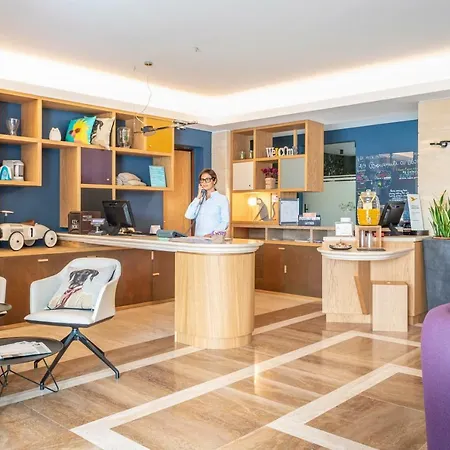 Adagio Vatican Aparthotel 4*