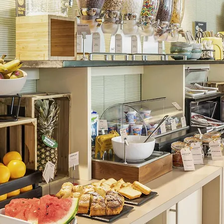 Apartahotel Adagio Vatican 4*